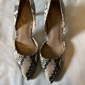 Bandolino printed heels